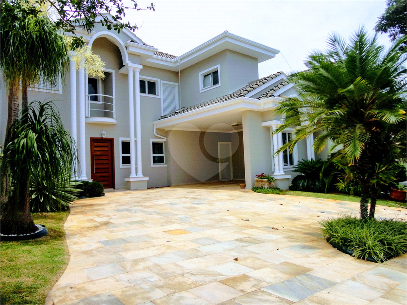 Casa à venda com 3 suítes no condomínio Residencial Jardim América, Vinhedo - SP