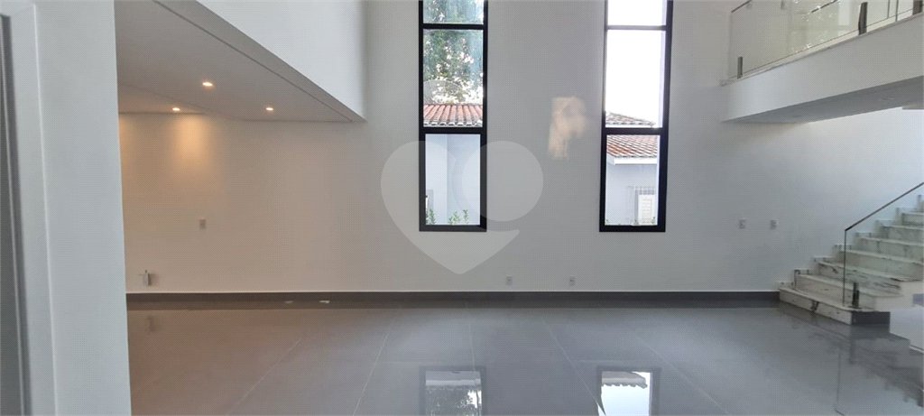 Casa à venda com 3 suítes no condomínio Reserva dos Vinhedos, Louveira - SP