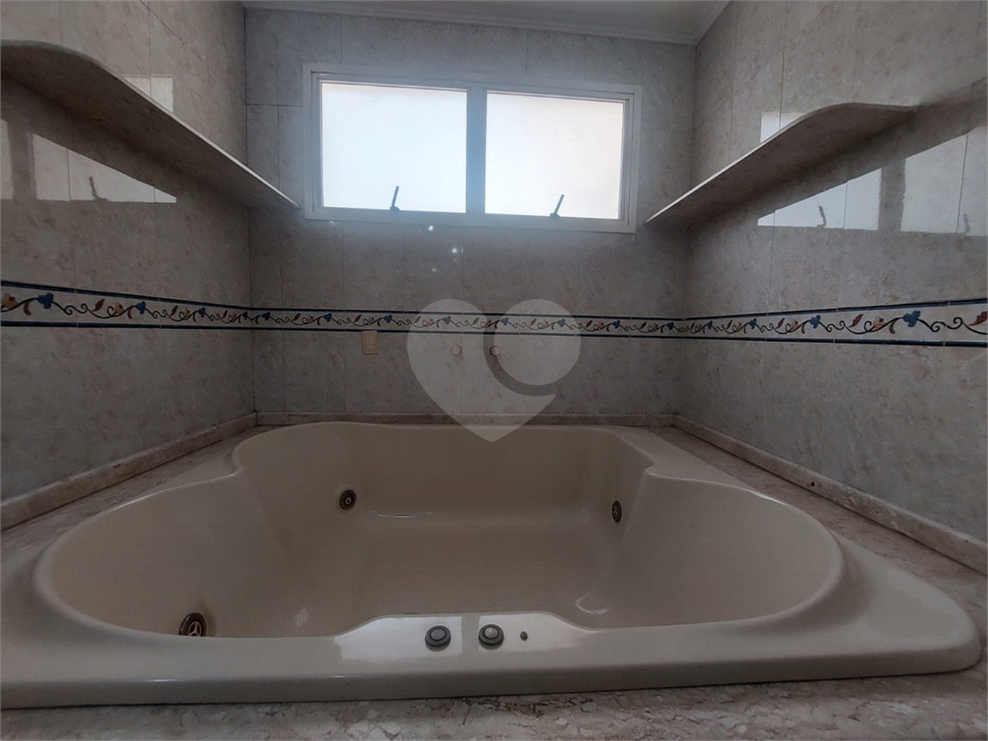 Casa à venda com 3 suítes no condomínio Rio Mar..., Rio de Janeiro - RJ