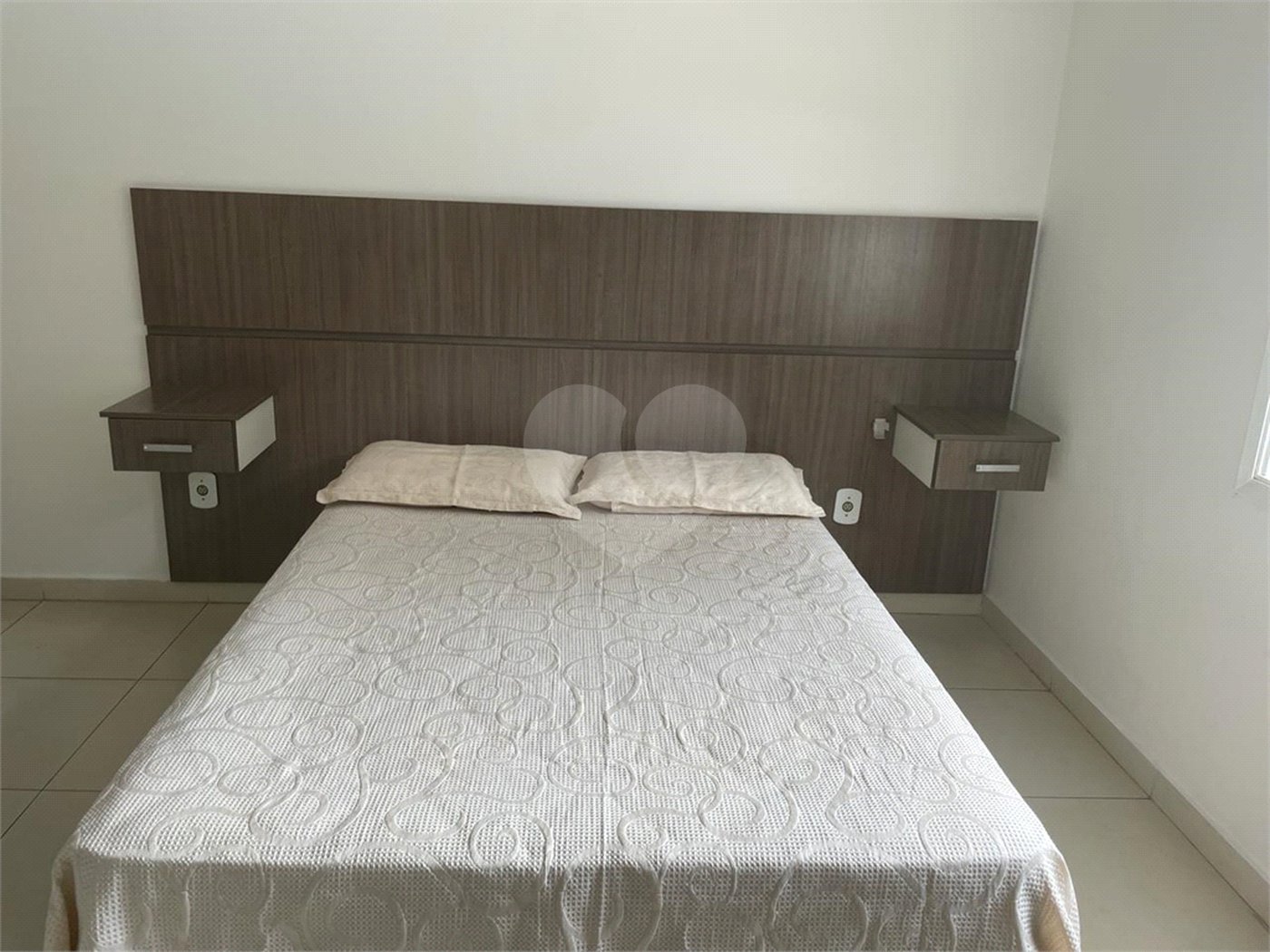 Casa à venda com 3 quartos, sendo 2 suítes,  no condomínio São Joaquim, Vinhedo - SP