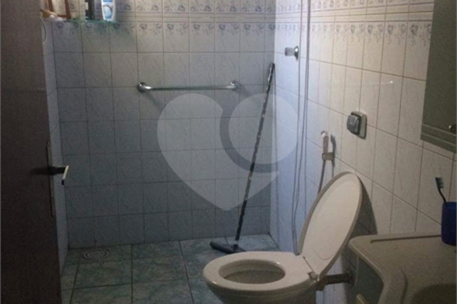 Casa à venda com 4 quartos, sendo 1 suíte,  em Vila Maria, São Paulo, SP