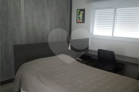 Casa à venda com 4 suítes no condomínio Villaggio Capriccio, Louveira - SP