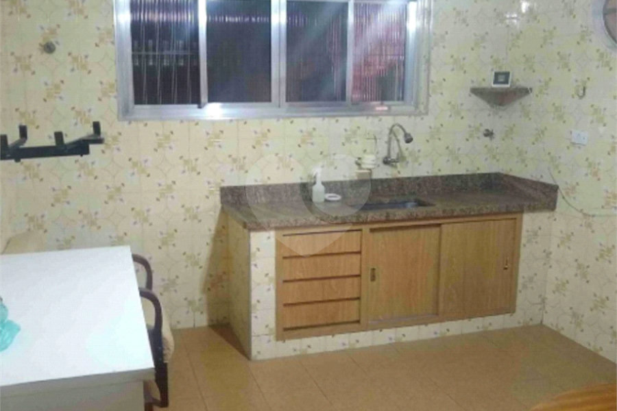 Sobrado à venda com 3 quartos no Brasilândia, São Paulo, SP