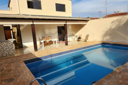 Casa à venda ou para alugar com 3 quartos, sendo 1 suíte, em Jardim Primavera, Araraquara, SP