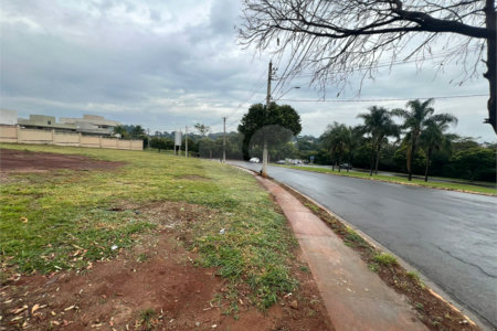 Terreno à venda em Jardim São Camilo, Araraquara, SP