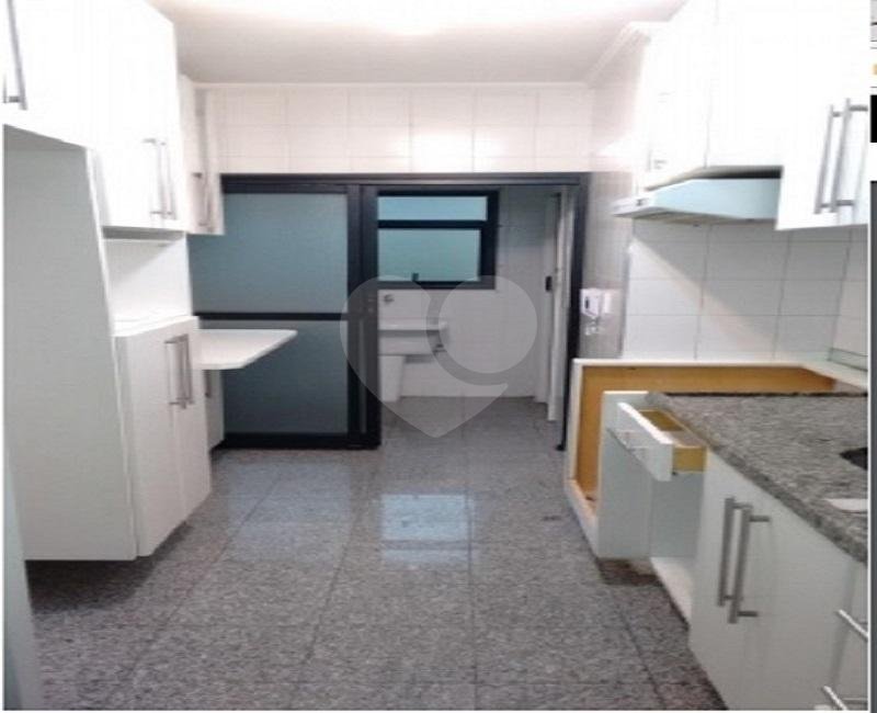Apartamento à venda com 3 quartos, sendo 1 suíte,  em Vila Suzana, São Paulo, SP