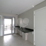 Apartamento à venda com 3 suítes em Moema, São Paulo, SP