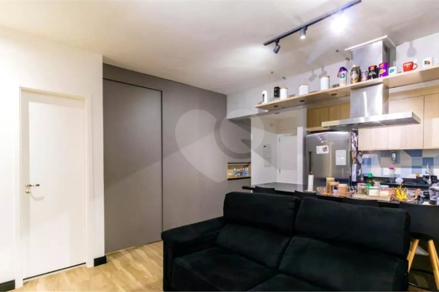 Apartamento à venda com 2 quartos, sendo 1 suíte,  em Tremembé, São Paulo, SP