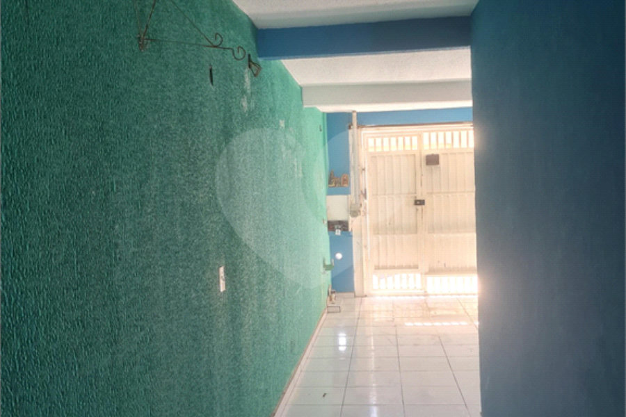 Sobrado à venda com 4 quartos, sendo 1 suíte,  em Vila Prudente, São Paulo, SP