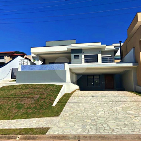 Casa à venda com 3 suítes no condomínio Santa Isabel I, Louveira - SP