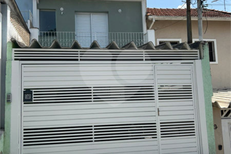 Sobrado à venda com 3 quartos, sendo 1 suíte, em Vila Mazzei, São Paulo, SP