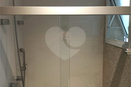 Apartamento à venda com 3 quartos, sendo 1 suíte, em Tatuapé, São Paulo, SP