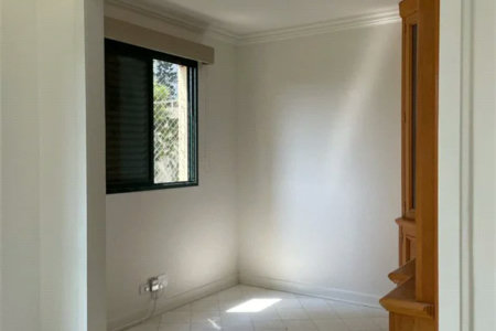 Apartamento à venda com 3 quartos, sendo 1 suíte, em Vila Suzana, São Paulo, SP
