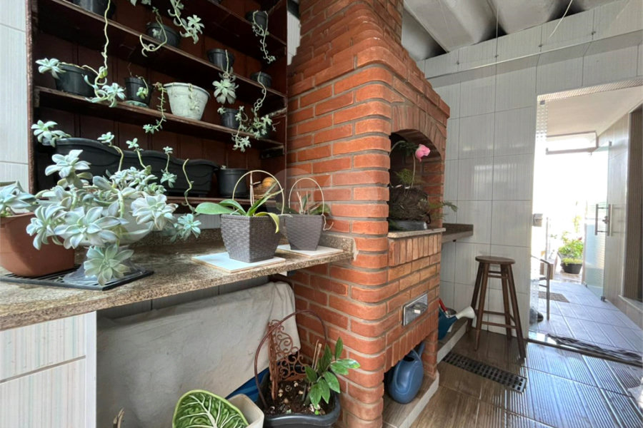 Sobrado à venda com 2 quartos, sendo 1 suíte, em Vila Nova Mazzei, São Paulo, SP