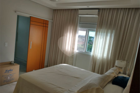 Casa à venda com 3 suítes no condomínio Residencial Central Parque, Salto - SP