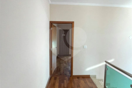 Casa à venda ou para alugar com 3 quartos, sendo 1 suíte, no condomínio Villagio Bella Citta, Mogi das Cruzes - SP
