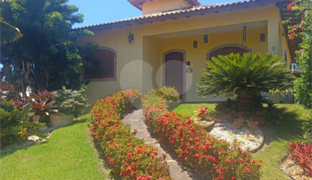 Casa em condomínio à venda com 3 quartos, sendo 1 suíte,  em Rasa, Armação dos Búzios, RJ