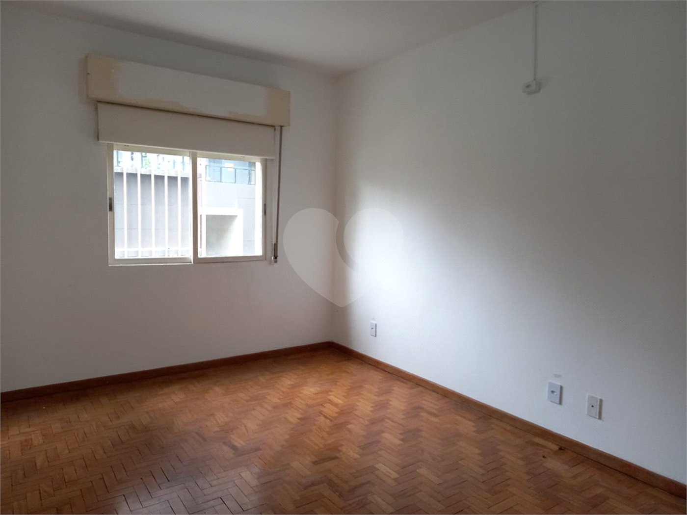 Apartamento à venda com 3 quartos, sendo 1 suíte, em Pinheiros, São Paulo, SP