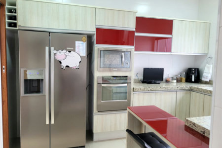 Casa térrea para venda em Araraquara/SP.
