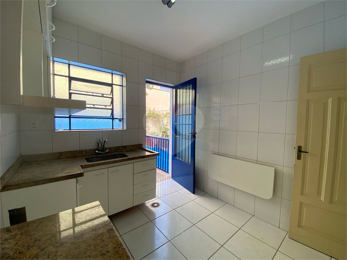 Casa à venda com 2 quartos, sendo 1 suíte, em Aclimação, São Paulo, SP