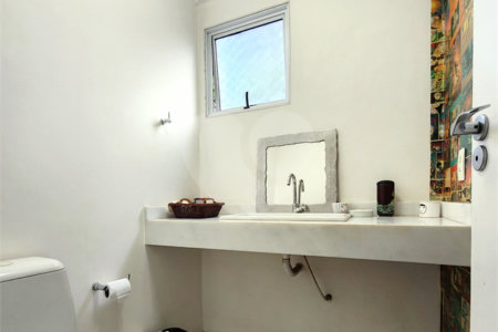 Casa à venda com 4 quartos, sendo 2 suítes,  no condomínio Vila Nova de Gaia, São Paulo - SP