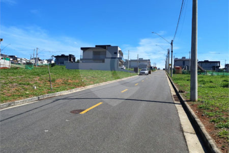 Terreno à venda com 3 quartos, sendo 1 suíte, no condomínio Paradise Gardens I, Mogi das Cruzes - SP