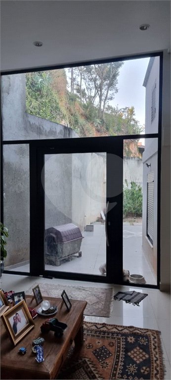 Casa à venda com 4 suítes no condomínio Osato, Atibaia - SP