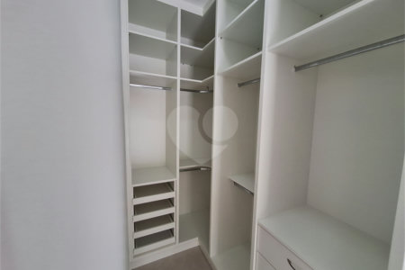 Casa à venda com 3 quartos, sendo 1 suíte, no condomínio Villagio Montalcino, Vinhedo - SP