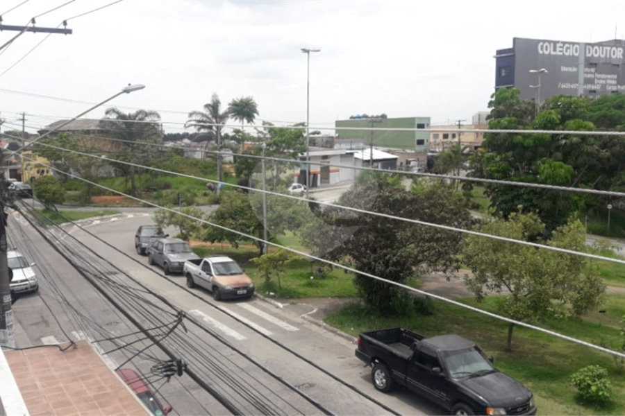 Sobrado à venda com 3 quartos, sendo 1 suíte, em Parque Continental I, Guarulhos, SP
