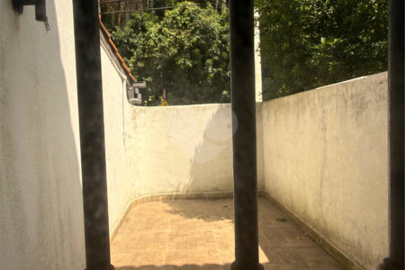 Sobrado à venda com 3 quartos em Horto Florestal, São Paulo, SP