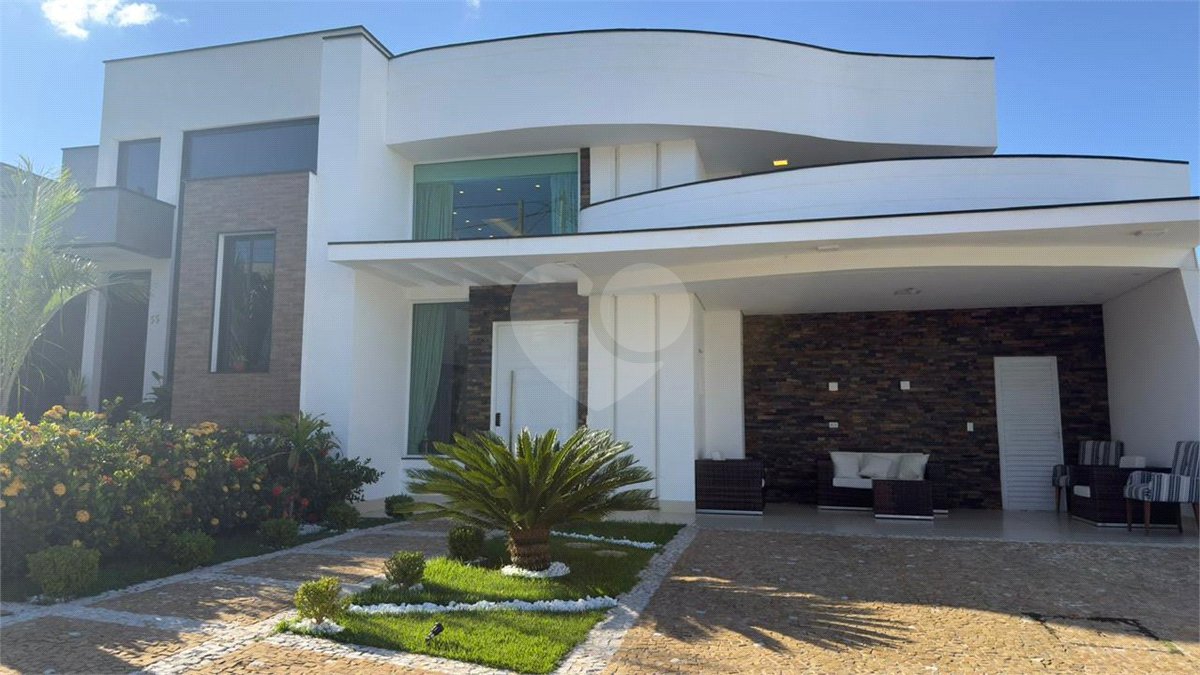 Casa à venda com 3 suítes no condomínio Campos do Conde I e II, Sorocaba - SP
