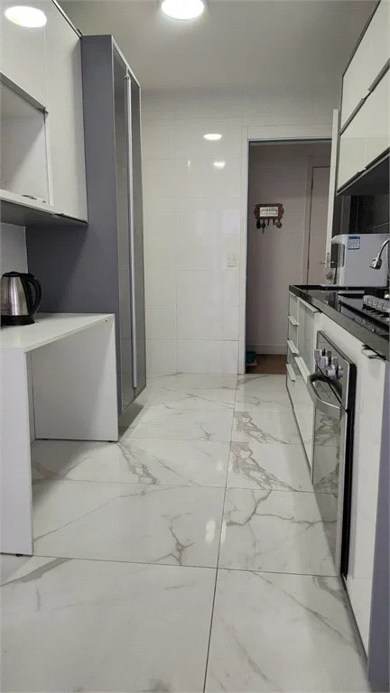Apartamento à venda ou para alugar com 3 quartos, sendo 1 suíte, em Jardim Vazani, São Paulo, SP