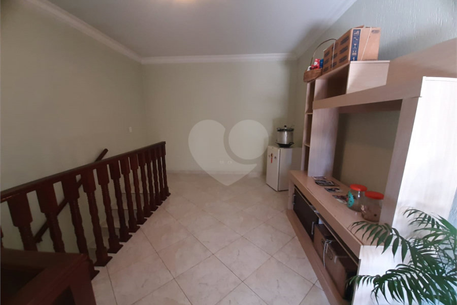 Sobrado à venda com 5 quartos, sendo 1 suíte, em Tremembé, São Paulo, SP