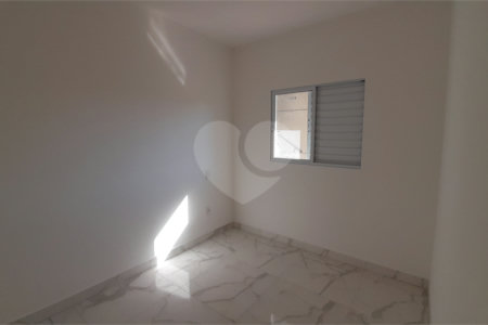 Casa à venda com 2 quartos no condomínio Residencial Luta, São Paulo - SP
