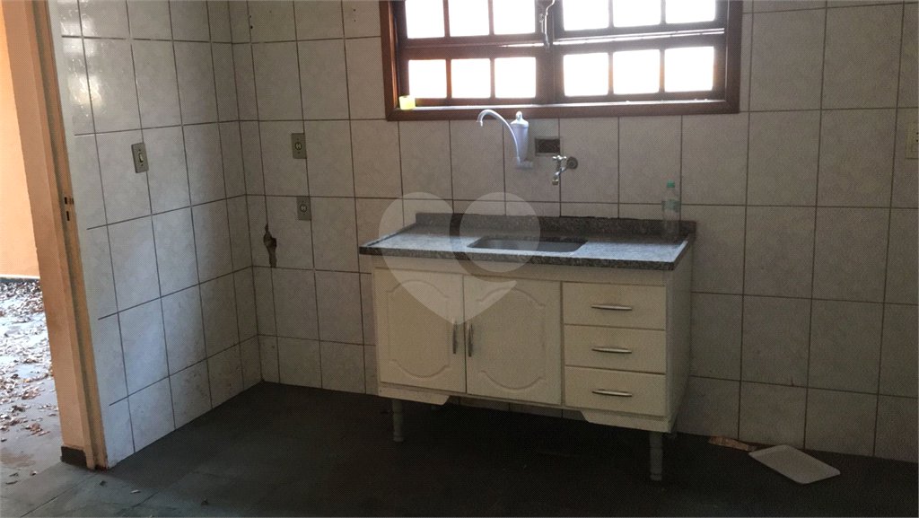 Casa à venda com 3 quartos, sendo 1 suíte, em Vila Vitório Mazzei, São Paulo, SP