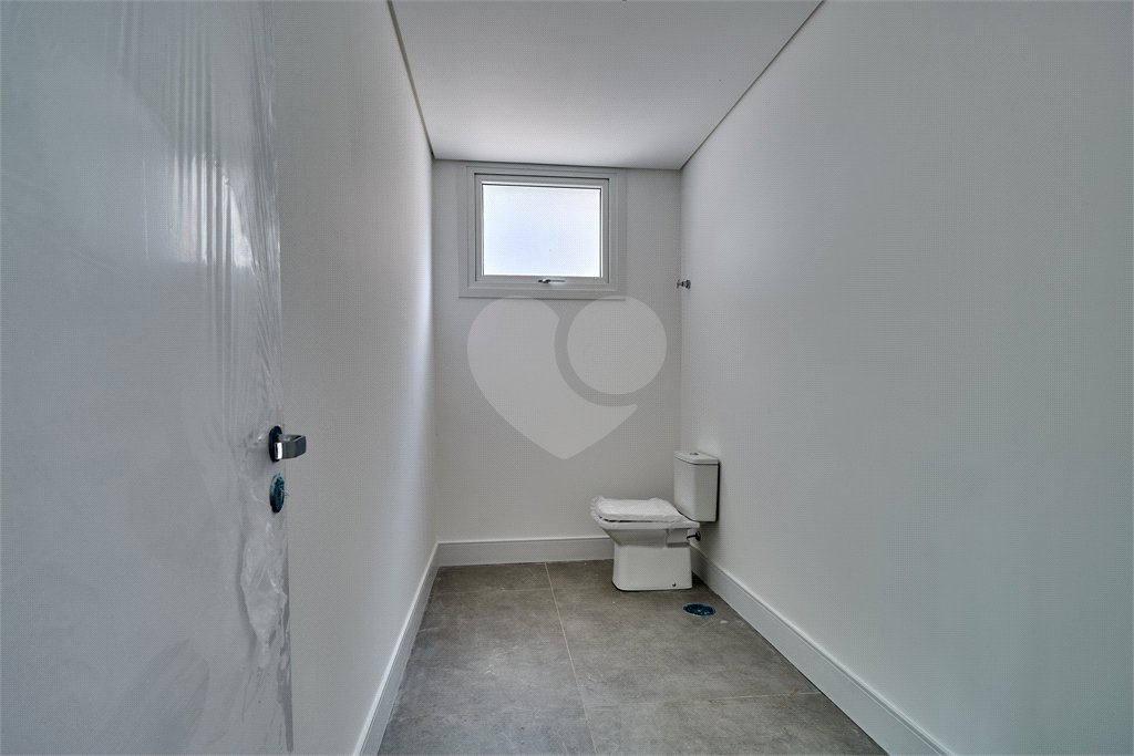 Casa à venda com 4 suítes no condomínio Liló, São Paulo - SP