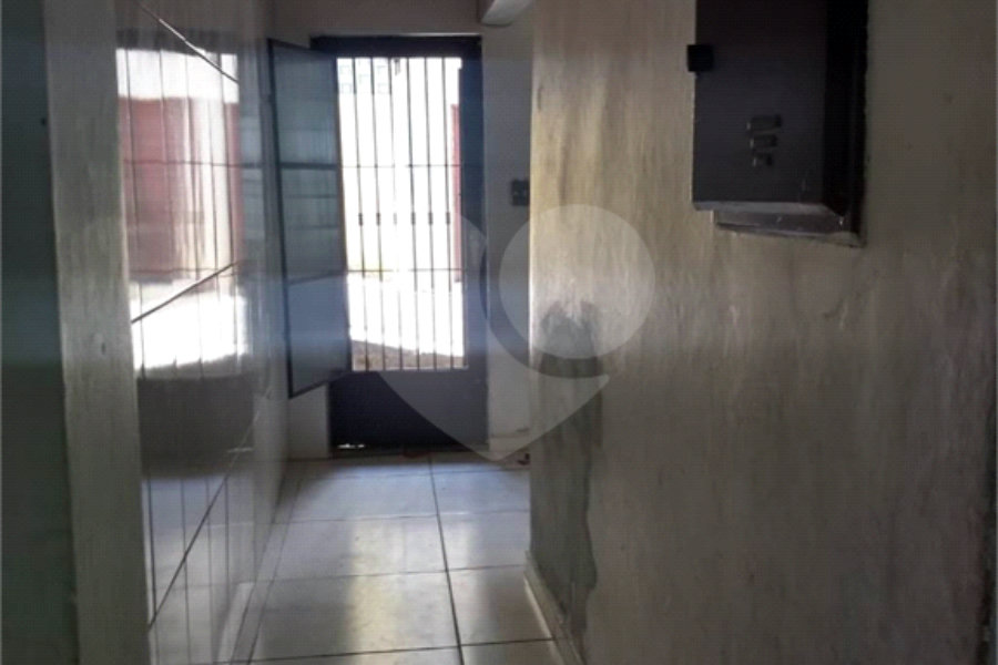 Sobrado à venda com 2 quartos em Tremembé, São Paulo, SP