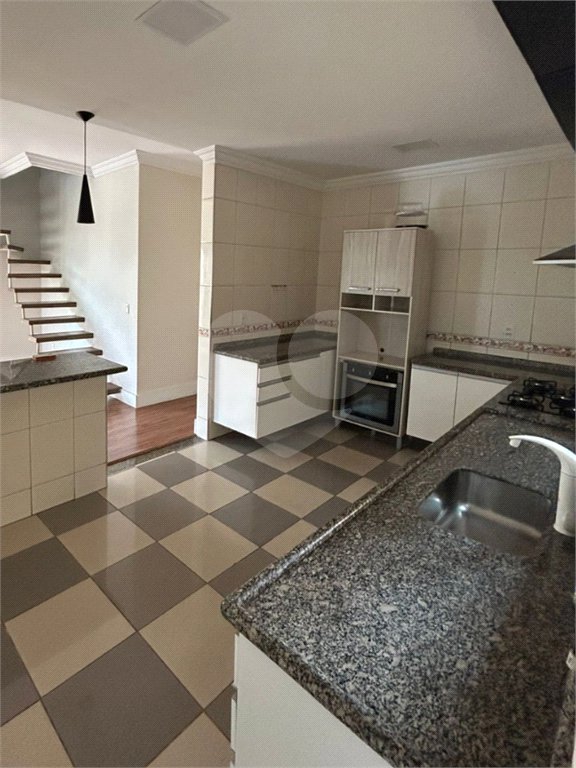 Casa à venda com 4 quartos, sendo 1 suíte, no condomínio Raizes, Paulínia - SP