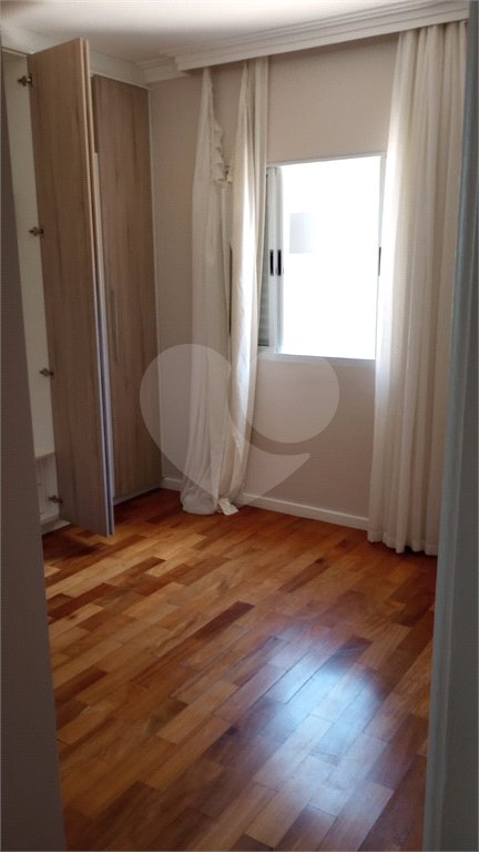 Casa à venda com 3 suítes no condomínio Picollo, Louveira - SP