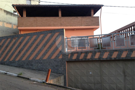 Casa à venda com 5 quartos, sendo 2 suítes,  em Morro do Índio, São Paulo, SP