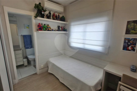 Apartamento à venda com 3 suítes em Santa Teresinha, São Paulo, SP
