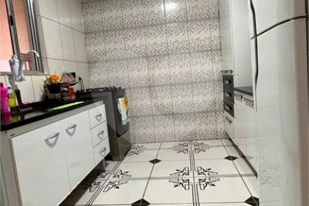 Casa à venda com 2 quartos no condomínio Rubi, Jacareí - SP