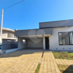 Casa à venda com 3 suítes no condomínio Reserva dos Jatobás, Louveira - SP