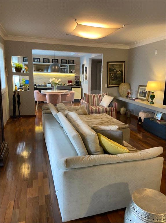 Apartamento à venda com 3 suítes em Vila Suzana, São Paulo, SP