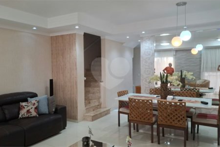 Casa à venda com 3 suítes no condomínio Villa das Flores, Mogi das Cruzes - SP