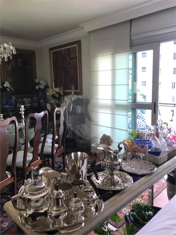 Apartamento à venda com 3 suítes em Vila Morumbi, São Paulo, SP