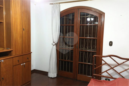 Casa à venda com 3 suítes no condomínio Vila Maria, São Paulo - SP