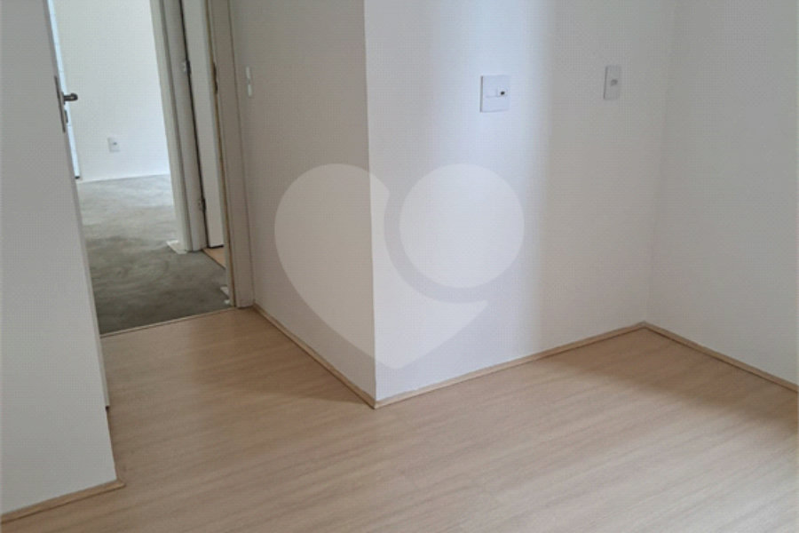 Apartamento à venda com 2 quartos, sendo 1 suíte, em Campo Limpo, São Paulo, SP