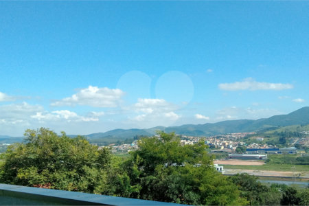 Casa Térrea à venda com 2 quartos, sendo 1 suíte,  no Centro, Bom Jesus dos Perdões, SP