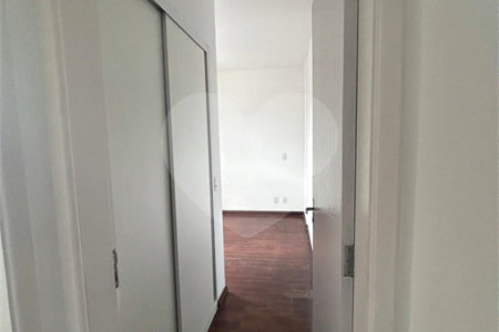 Apartamento à venda com 3 quartos, sendo 1 suíte,  em Lagoa Seca, Mogi das Cruzes, SP